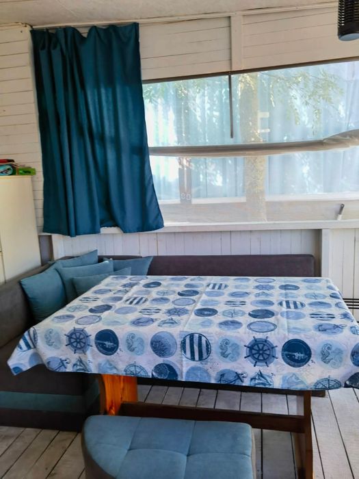 Продава се стационарна каравана