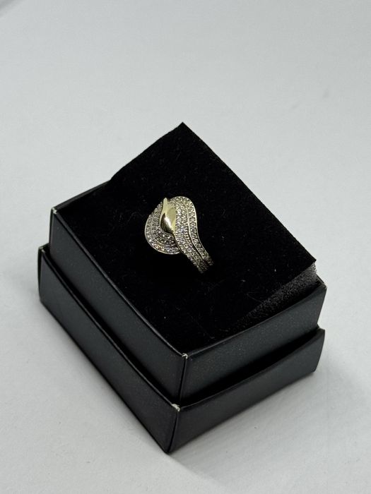 златен дамски пръстен 2.76гр 14к 585