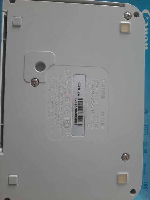 Продаю фото принтер canon selphy CP720