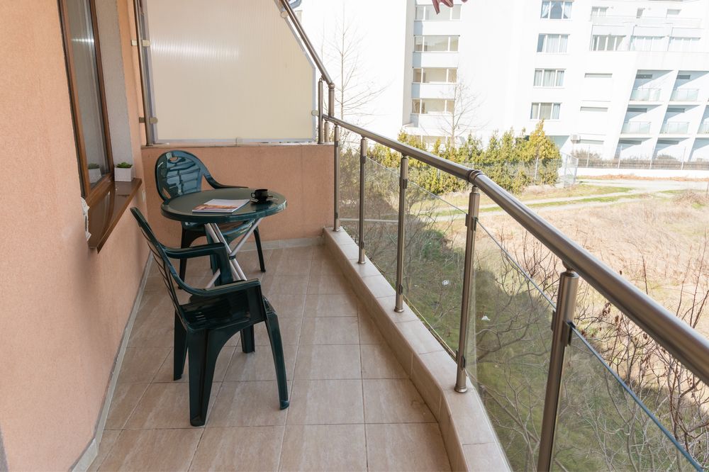 Дава се под наем Тристаен апартамент в Черноморец - 100 кв.м за 360 € - Снимка #5