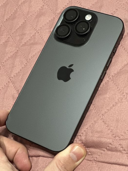 Vand iphone 16 pro 256GB impecabil + husa apple originala