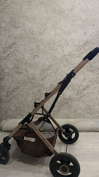 Продам коляску хорошего качество