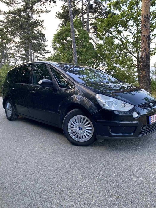 ford s-max varianta titan
