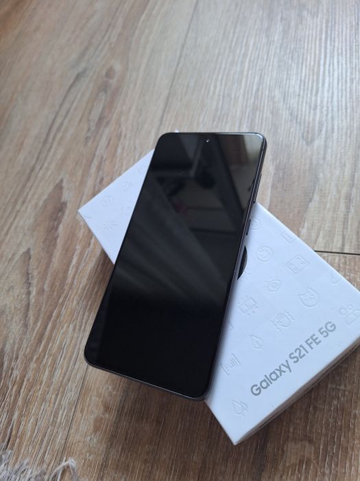 Samsung S21 FE 5G, 8/256 GB, Graphite, ca NOU, Snapdragon