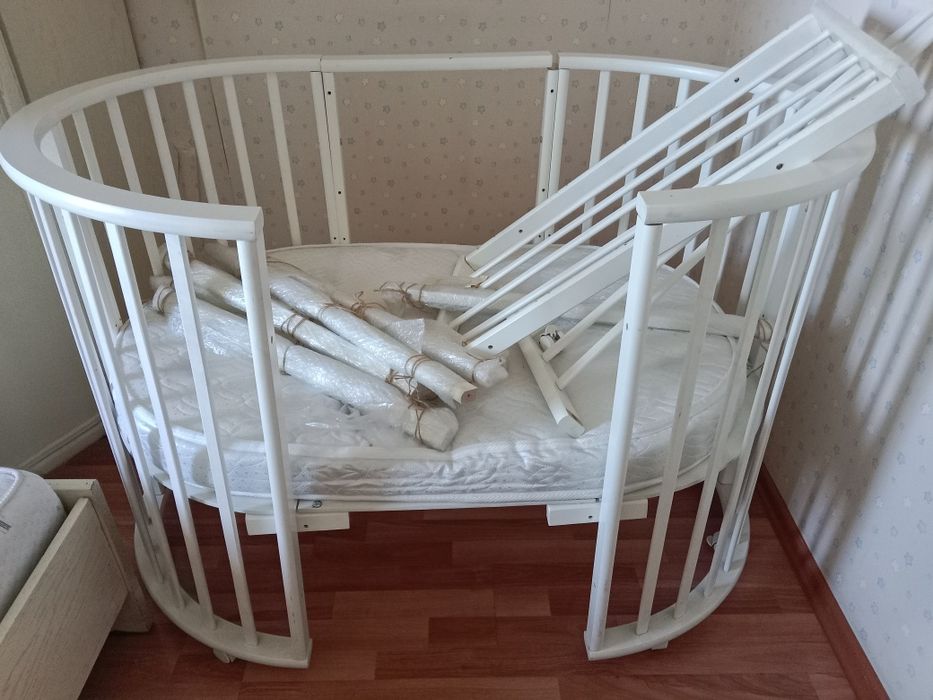 срочно продаю манеж