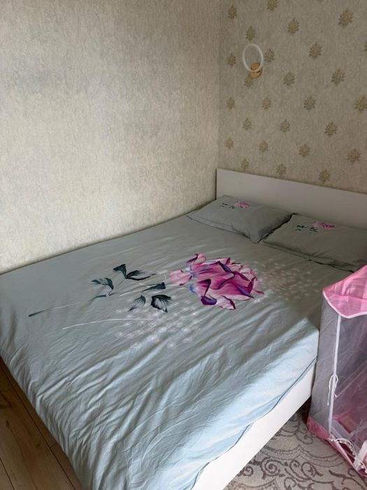Кровать двуспальная