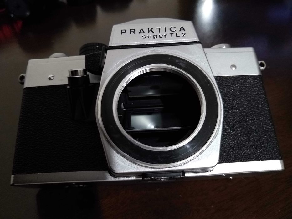 Praktica super TL 2 аналогова филмова камера