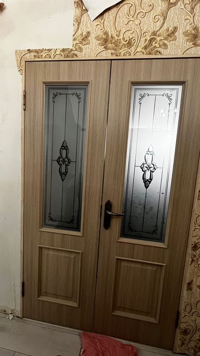 Есік.           .