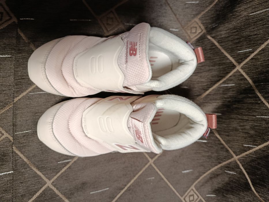 Ghete New Balance