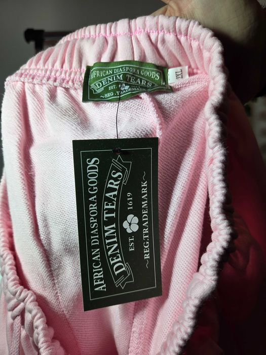 Pantaloni scurti Denim Tears marimea XXL