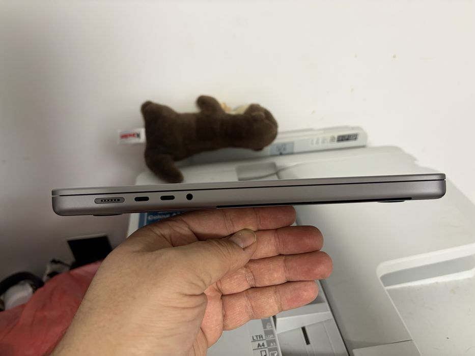 MacBook Pro 16" (2021) M1 Pro, 16GB RAM, 512GB SSD