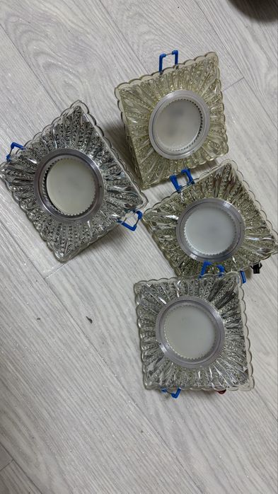 Продам лампочки, 500т за каждую