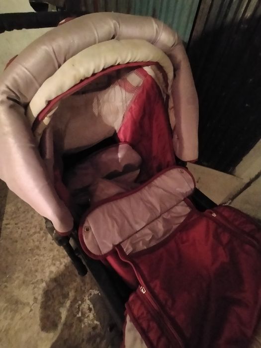 Продам детскую коляску