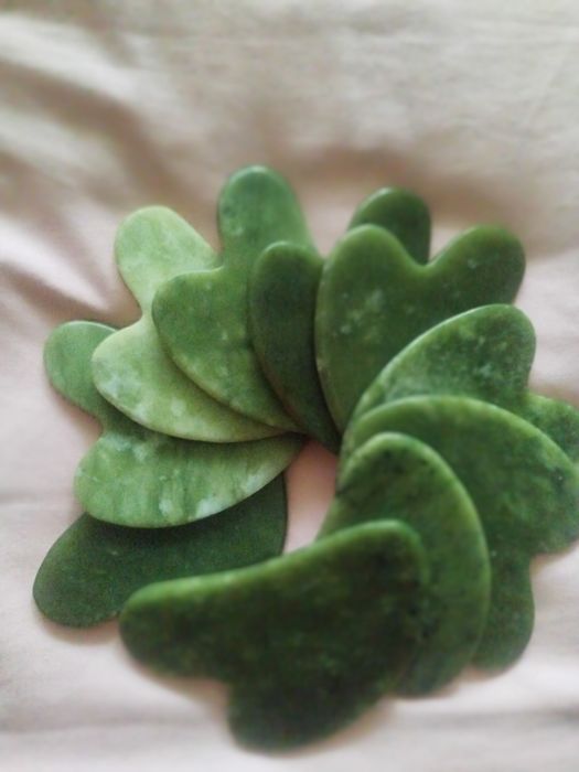 Камък Гуа Ша за масаж на лице