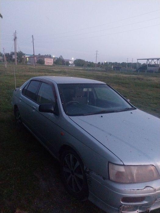 Продам Nissan bluebird