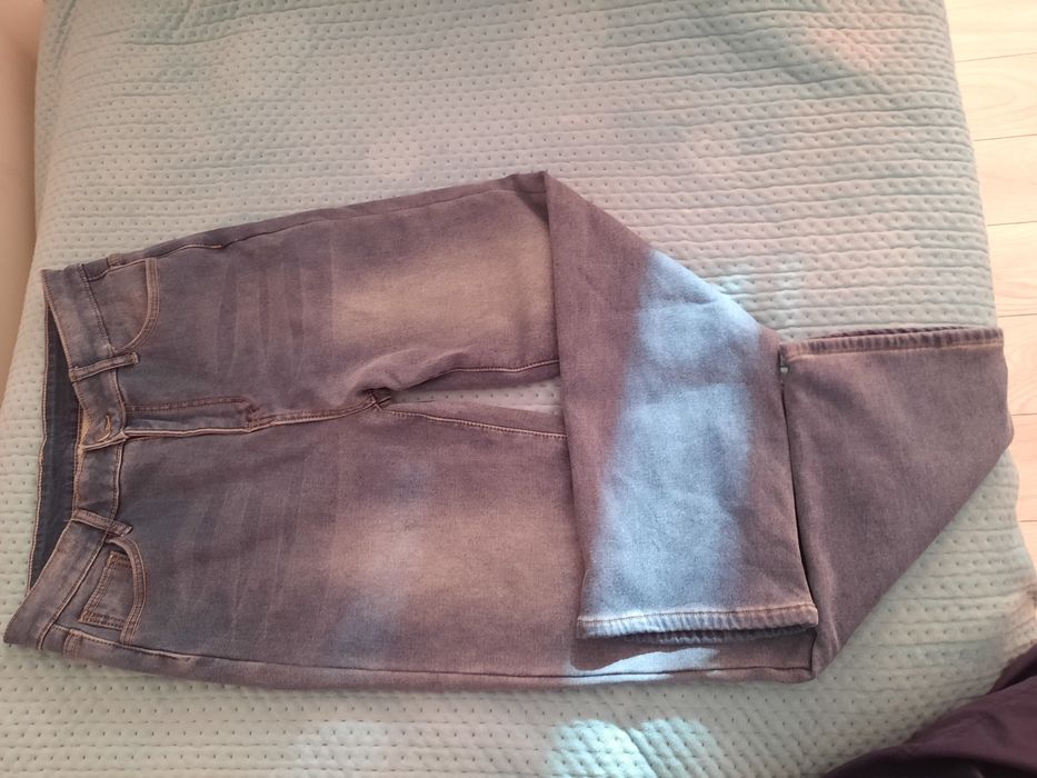 Продам качественные джинсы с начёсом