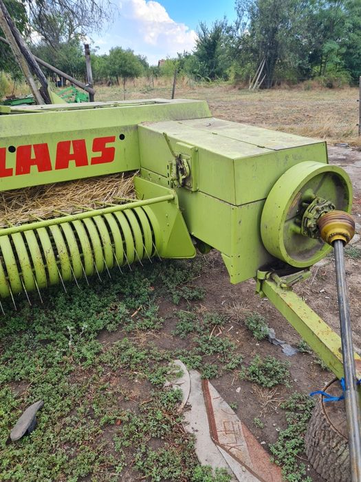 Продавам сламопреса