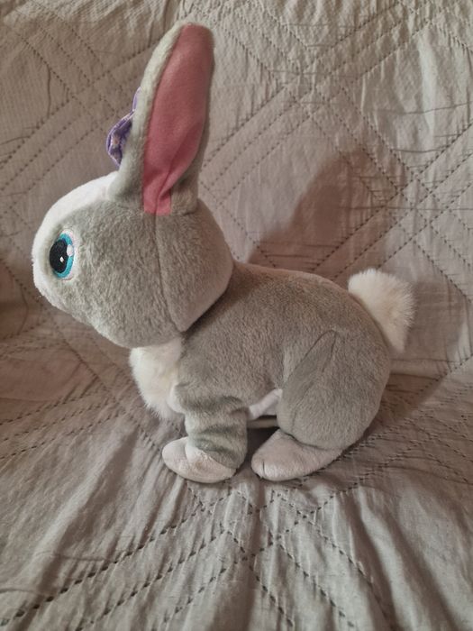 Интерактивно зайче BETSY Бетси