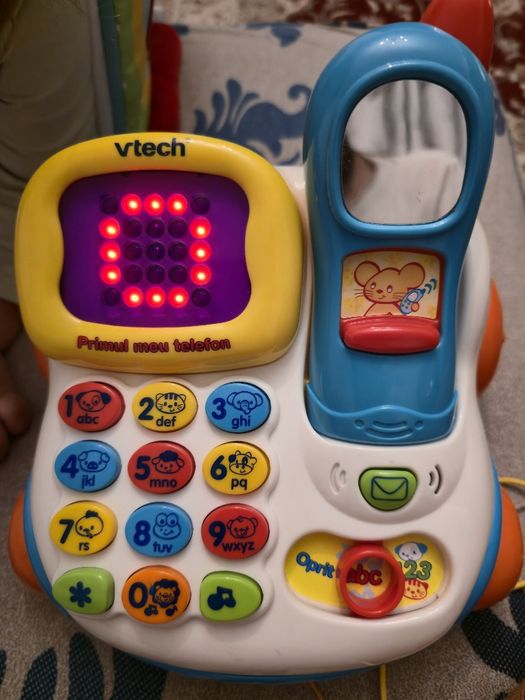 Telefon de tras interactiv 1-3 ani
