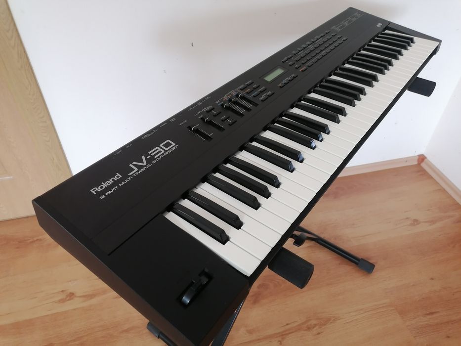 Kawai K1 Roland JV-30 Korg N5 sintetizator orgă pian
