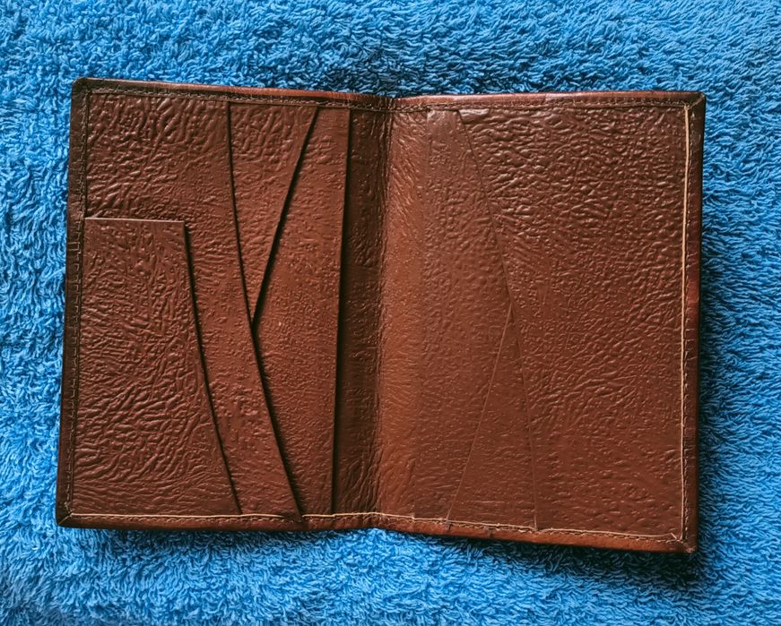 Продам портмоне-визитница