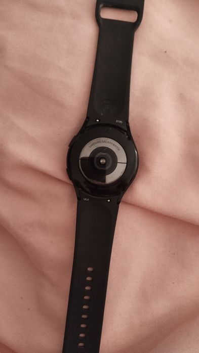 Смарт часы Galaxy watch4