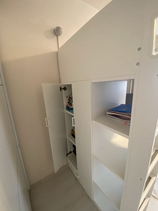 Pat Ikea cu spatiu de depozitare si Birou