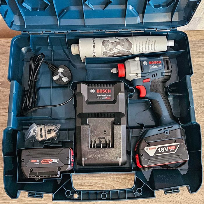 Нов безчетков акумулаторен ударен гайковерт BOSCH GDX 18V-285 , 2 x 5.0Ah батерии и зарядно