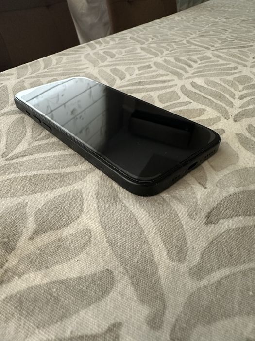 iPhone 15 black 128GB 85%