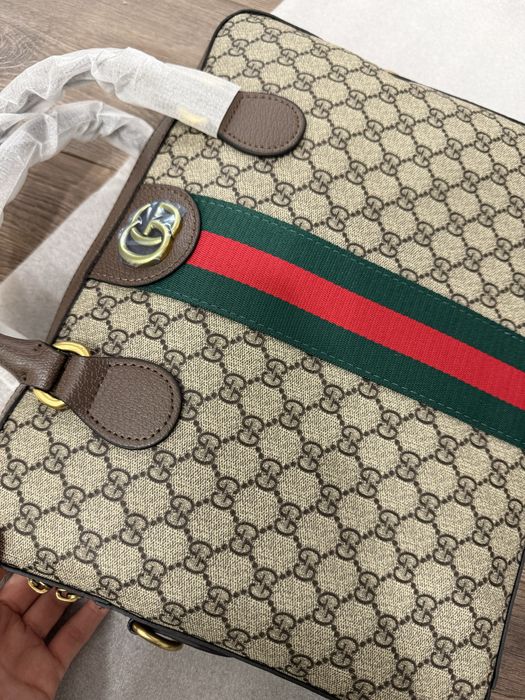 Сумка. Подходит для макбука