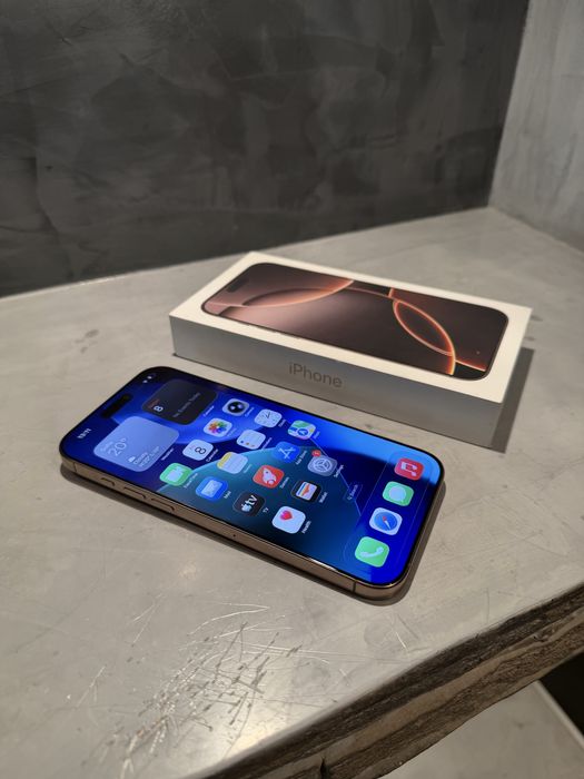 КАТО ЧИСТО НОВ Iphone 16 Pro Max, 92% батерия