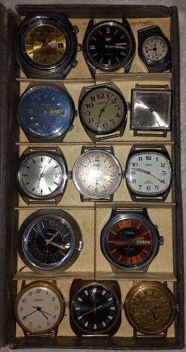 Часы ракета, слава, полет