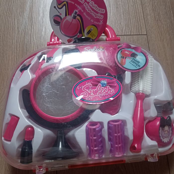 Нов козметичен несесер  за малка принцесата играчка