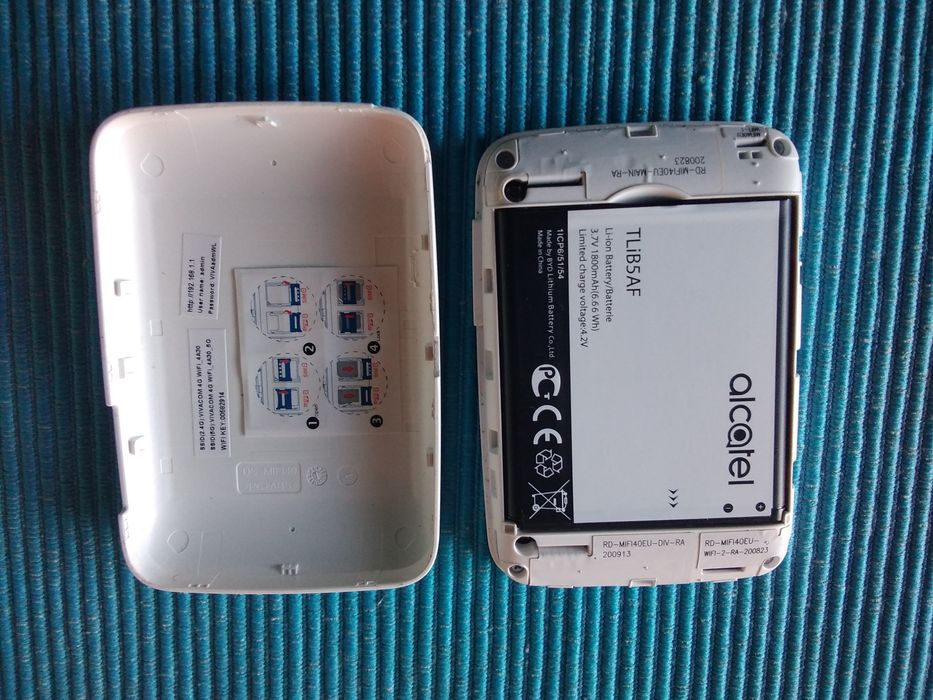 Страхотна 4G бисквитка мобилен джобен рутер за сим карти на Виваком