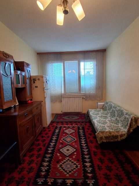 Продава се Тристаен апартамент в Търговище, Център - 85 кв.м за 642 €/кв.м - Снимка #6