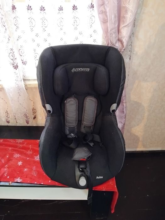 Столче за кола Maxi Cosi Axiss 9-18kг.