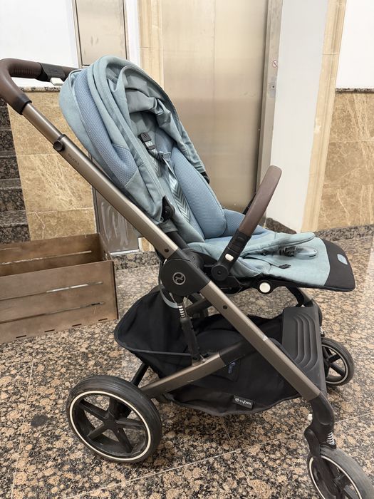 Продам прогулочную коляску Cybex Balios S