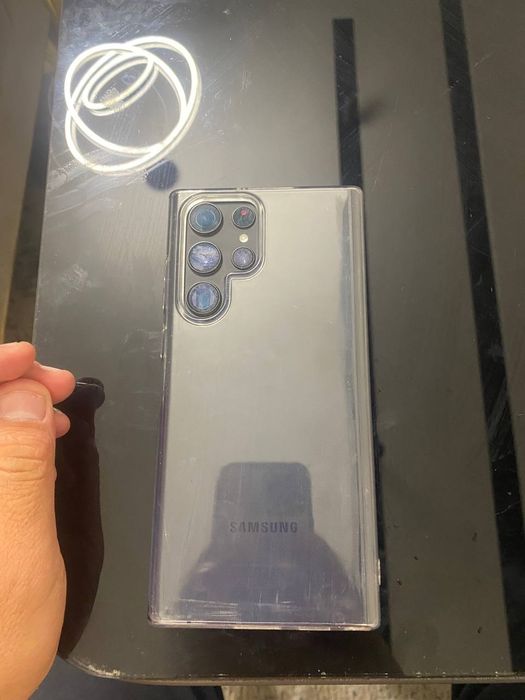 Samsung 22 ultra 256gb dok yoq ozi bulada