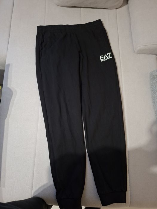 Оригинален анцуг Ea7