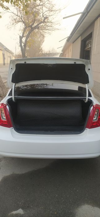 Машина сотилади холати ало