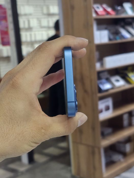 IPhone 13 Ocean Blue 128gb