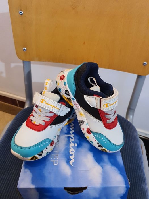 Adidasi copii Champion