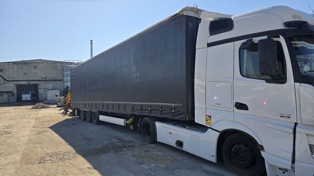 Vând Ansamblu Mercedes Actros 2013 cu 2 semiremorci