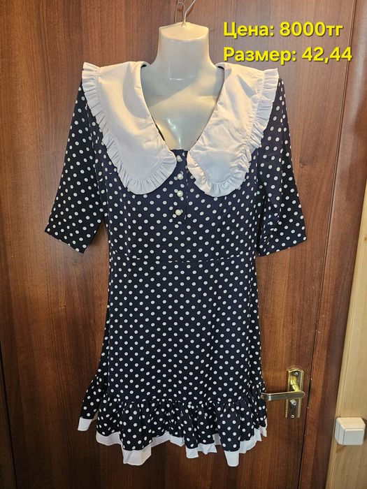 Продам новые платья