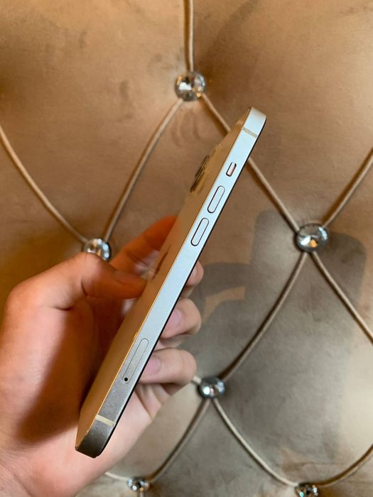 iPhone 13 128 white