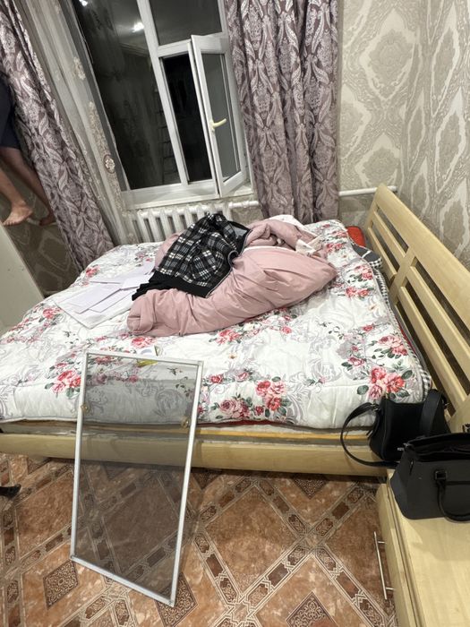 Спальный гарнитур