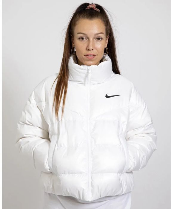 Пуховик Nike
