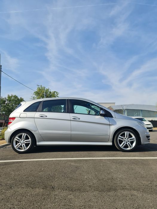 MERCEDES-BENZ B-Class 2010 — imagine 3