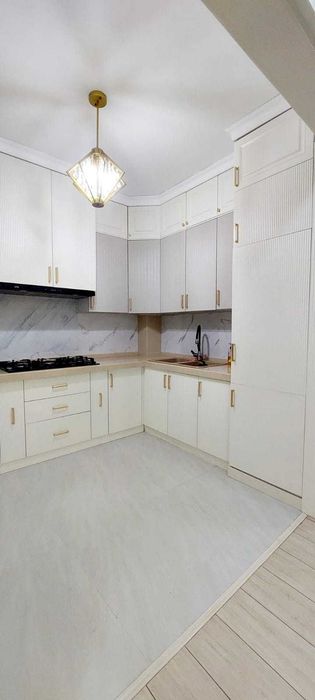 Посуточно свежий ремонт 4 комн.