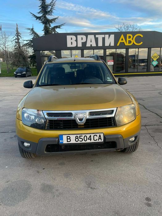Dacia Duster 1.6 газ/бензин